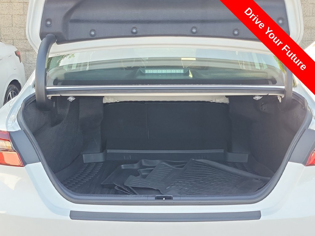 Used 2023 Toyota Camry SE FWD image 22