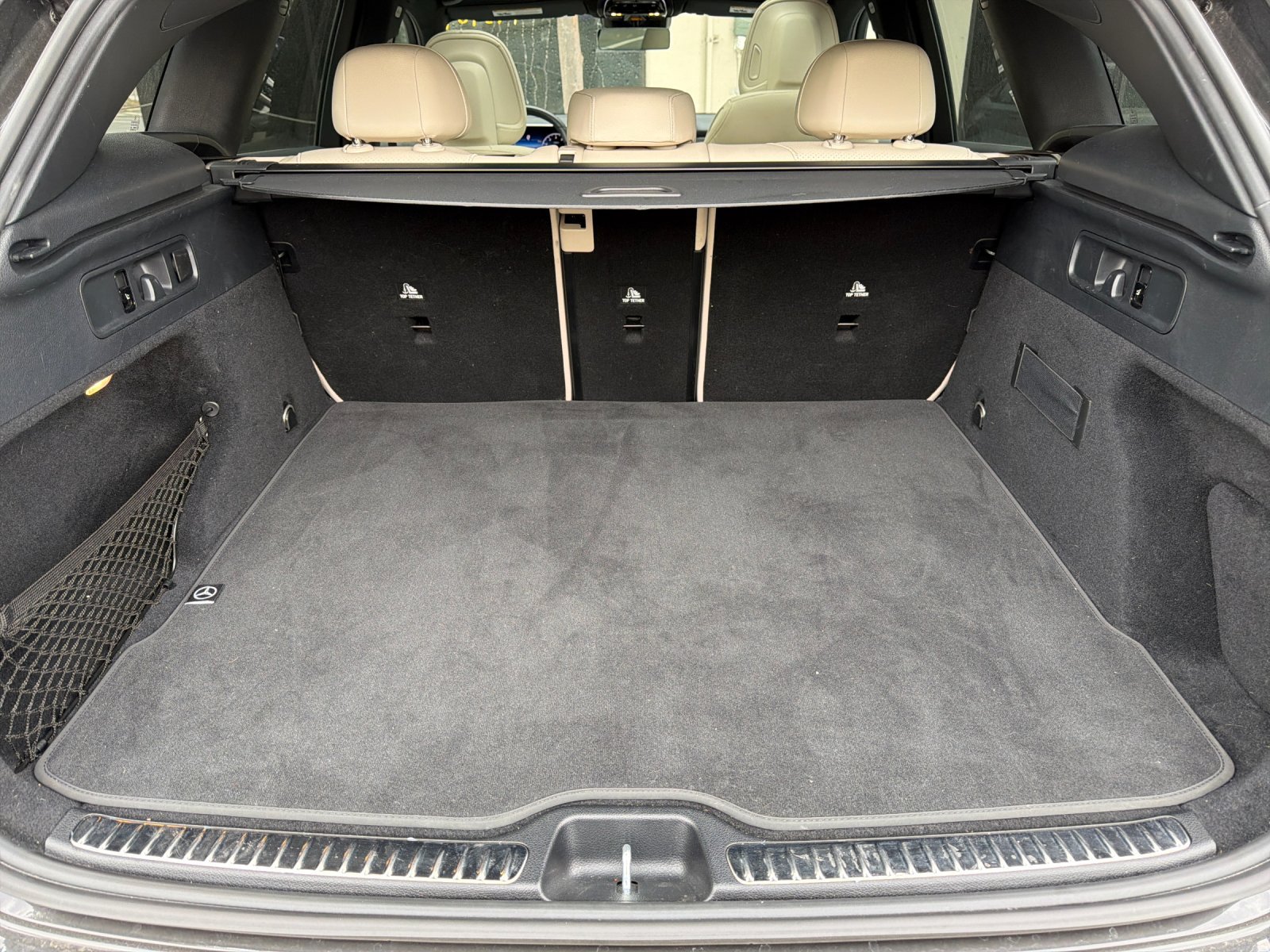 Used 2026 Mercedes-Benz GLC 300 image 11