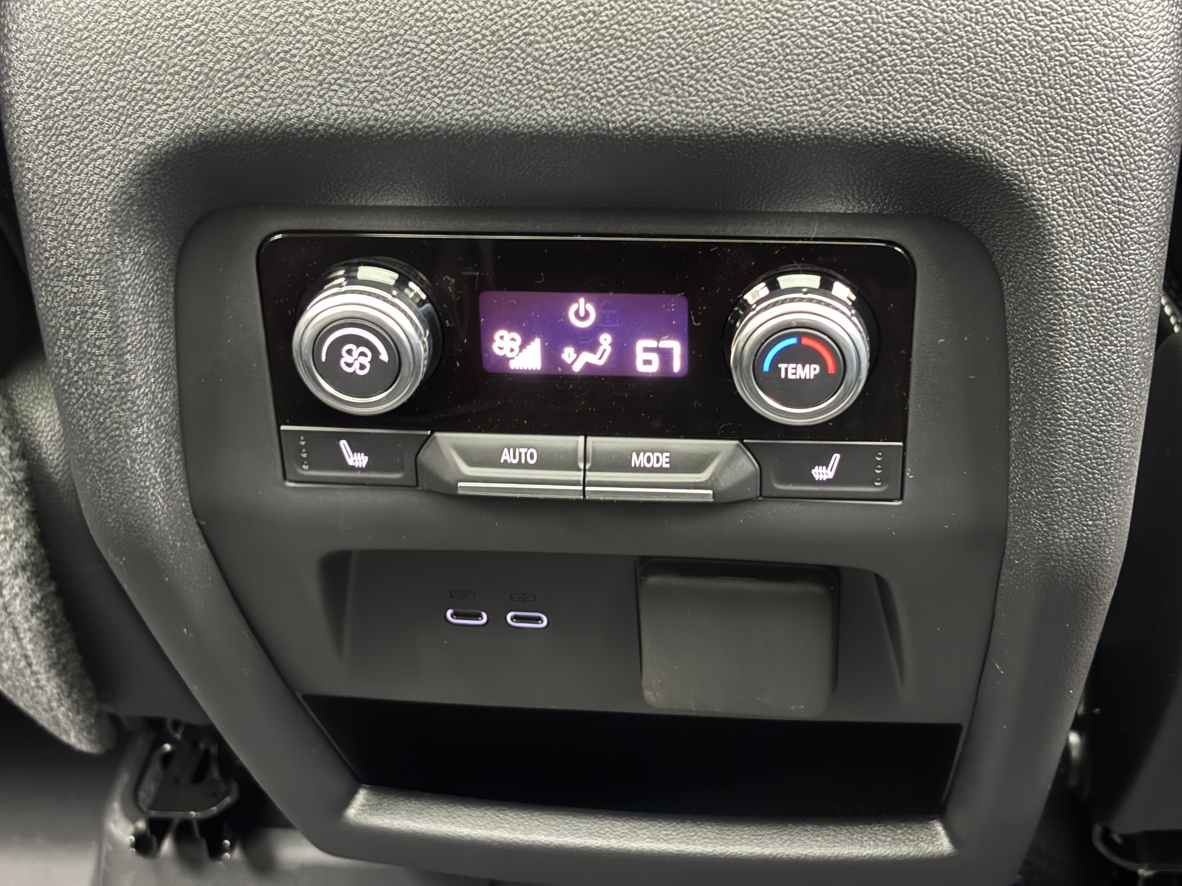 New 2026 GMC Acadia Denali Ultimate w/ LPO, Floor Liner Package AWD/4WD image 43