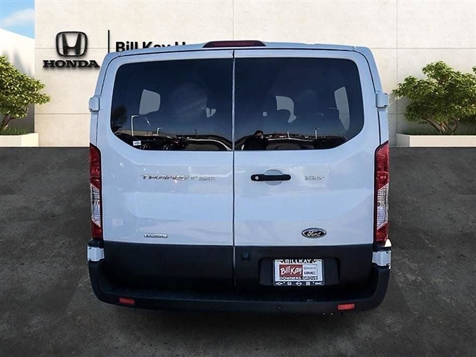 Used 2023 Ford Transit 350 XLT image 7