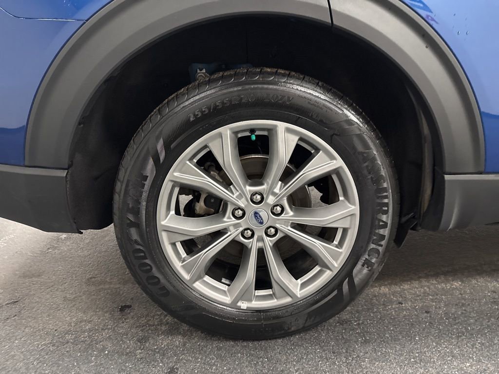 Used 2023 Ford Explorer Limited image 13