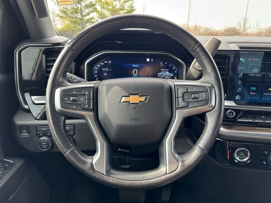 Used 2022 Chevrolet Silverado 1500 LT image 24