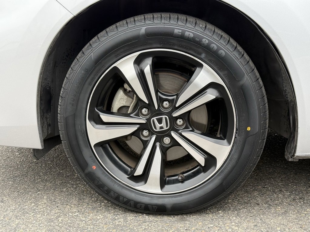 Used 2015 Honda Civic EX image 16