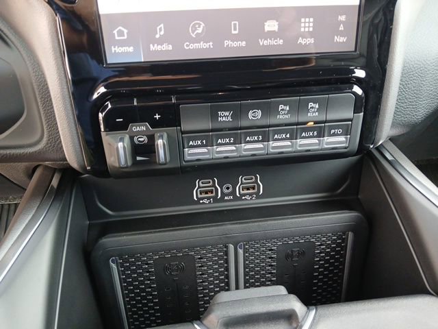 New 2026 RAM 4500 Laramie w/ Laramie Trim Package image 37