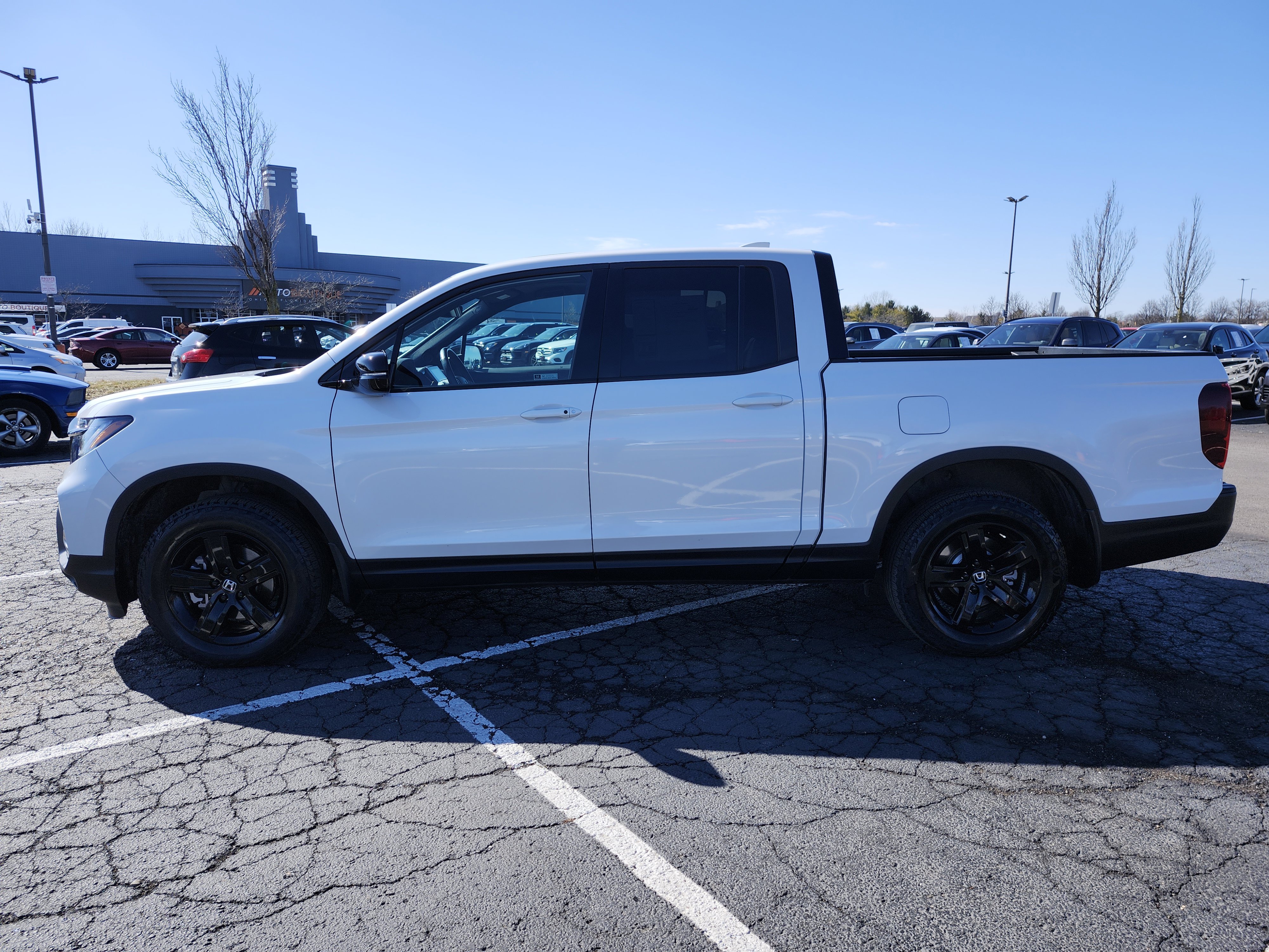 Used 2023 Honda Ridgeline Black Edition image 18