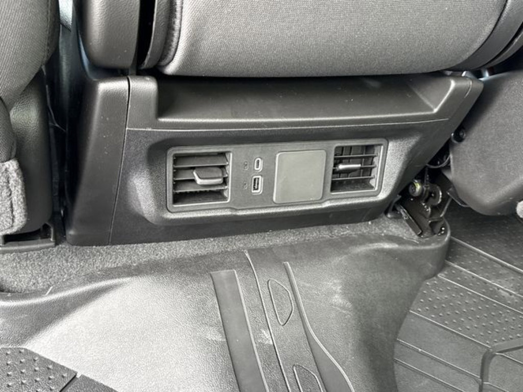 New 2026 Chevrolet Silverado 1500 Custom AWD/4WD image 25