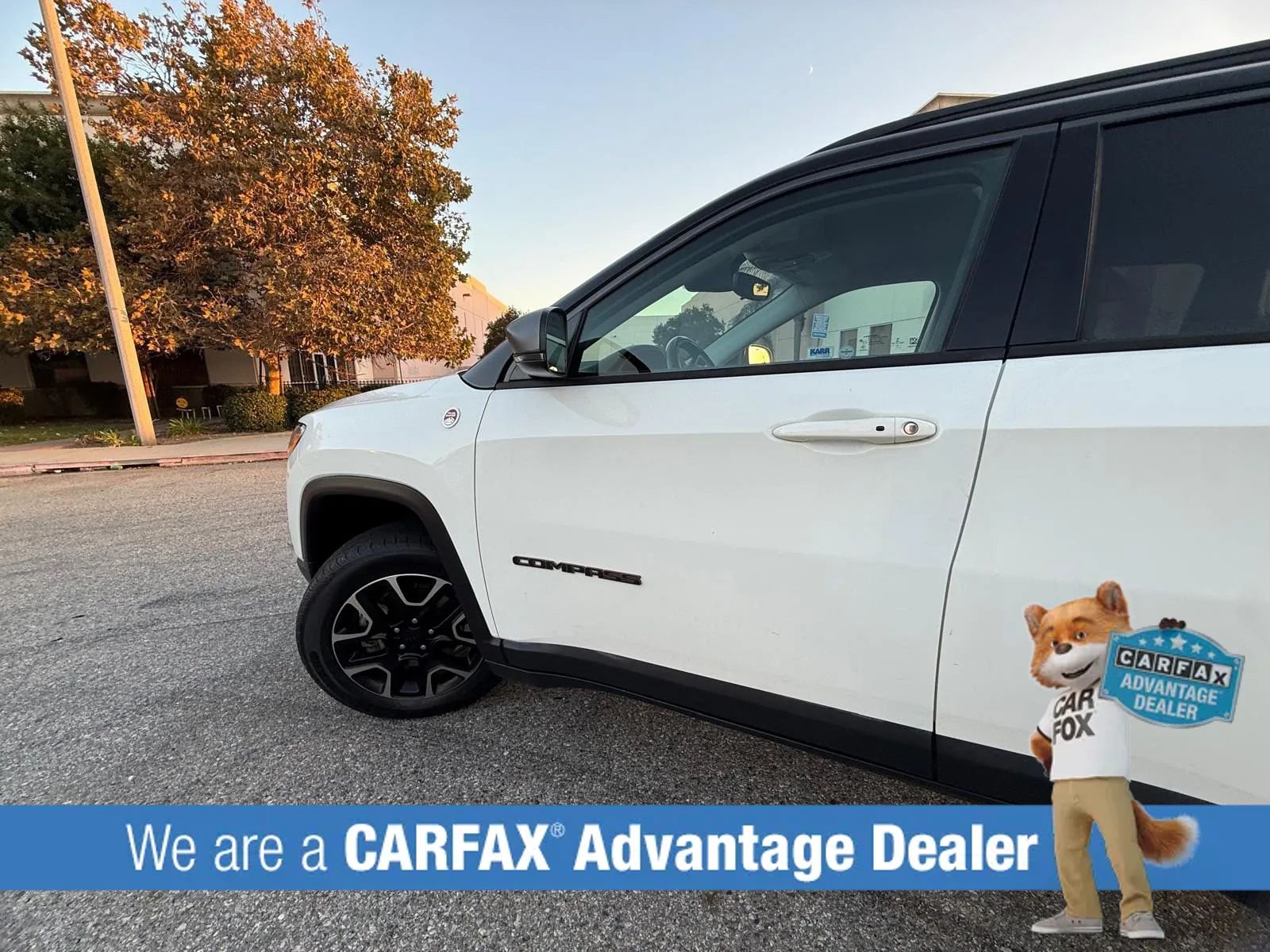 Used 2020 Jeep Compass Trailhawk AWD/4WD image 6