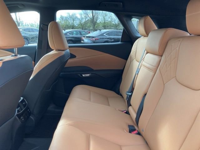Used 2025 Lexus RX 350 Premium w/ Accessory Package image 33