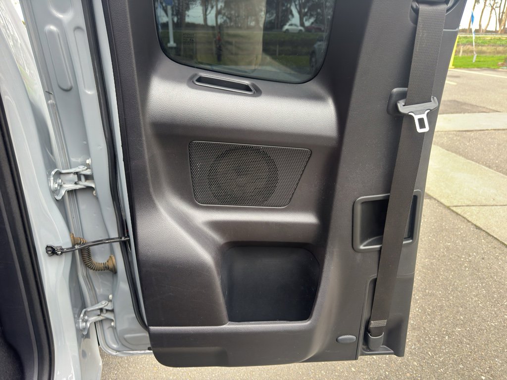 Used 2018 Toyota Tacoma TRD Off-Road image 9