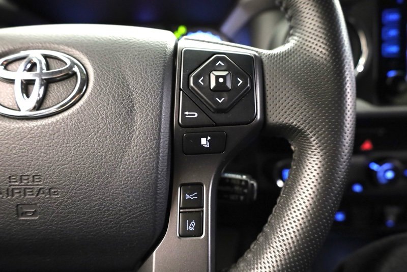 Used 2019 Toyota Tacoma TRD Off-Road w/ Four Season Floor Mat Package image 26