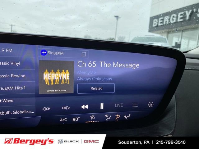 Certified 2025 Buick Envision Sport Touring image 41