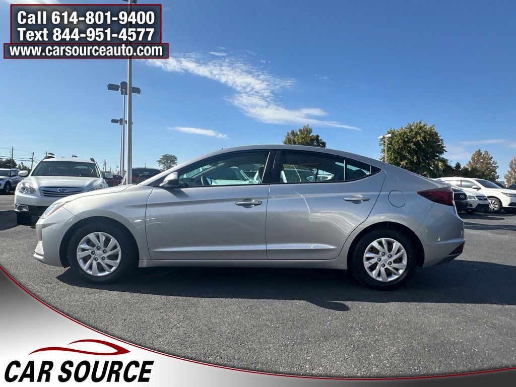 Used 2020 Hyundai Elantra SE FWD image 3