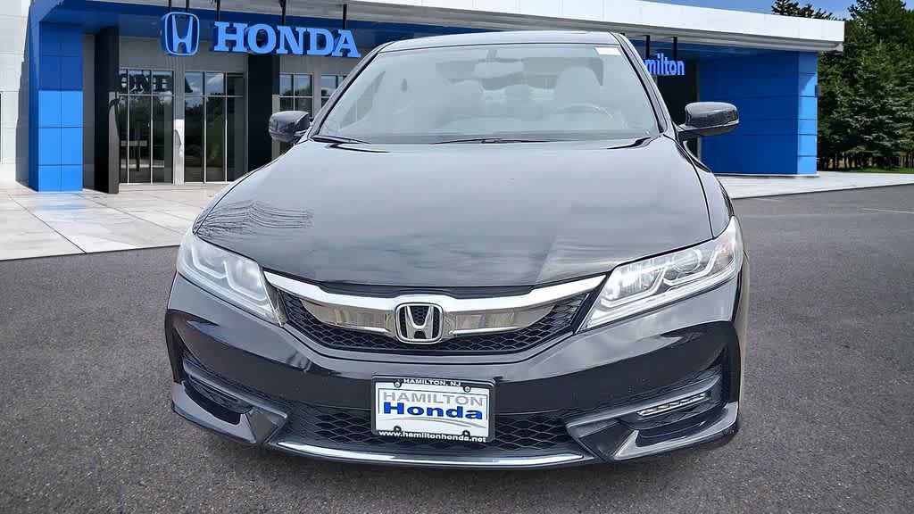 Used 2017 Honda Accord EX-L image 3