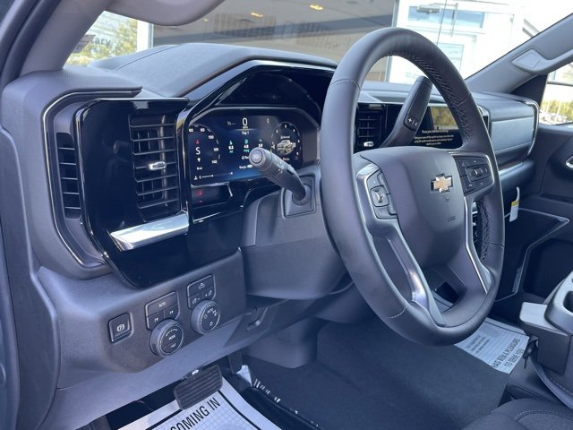 New 2026 Chevrolet Silverado 1500 LT image 18
