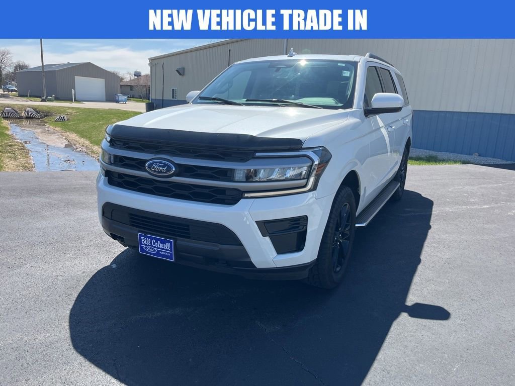 Used 2023 Ford Expedition XLT image 8