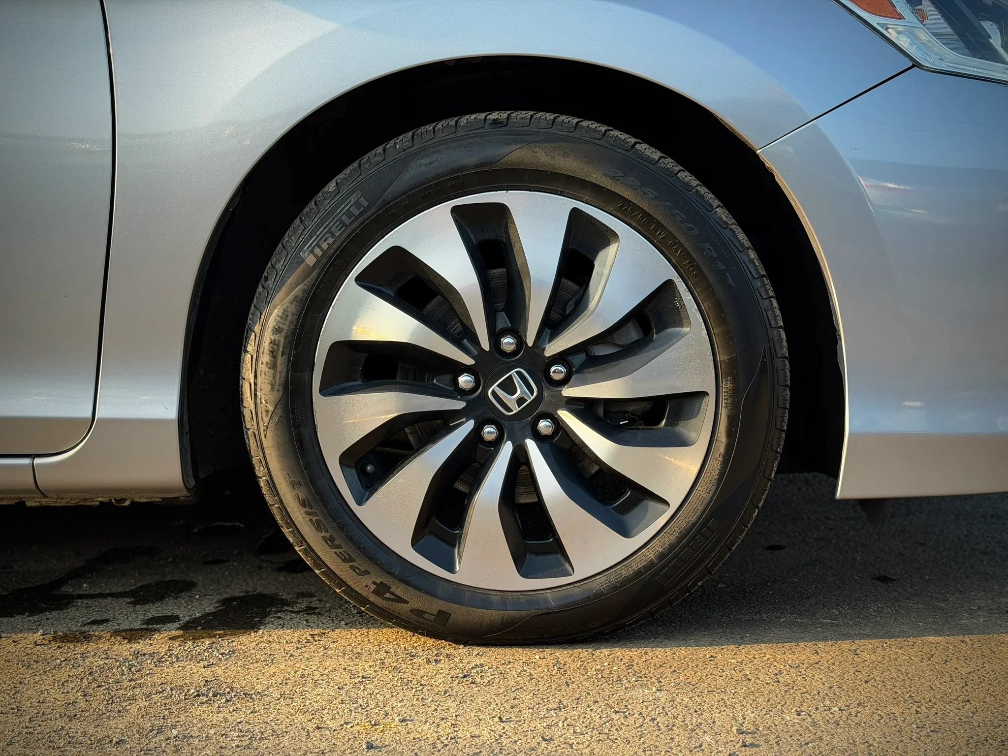 Used 2017 Honda Accord EX-L image 24