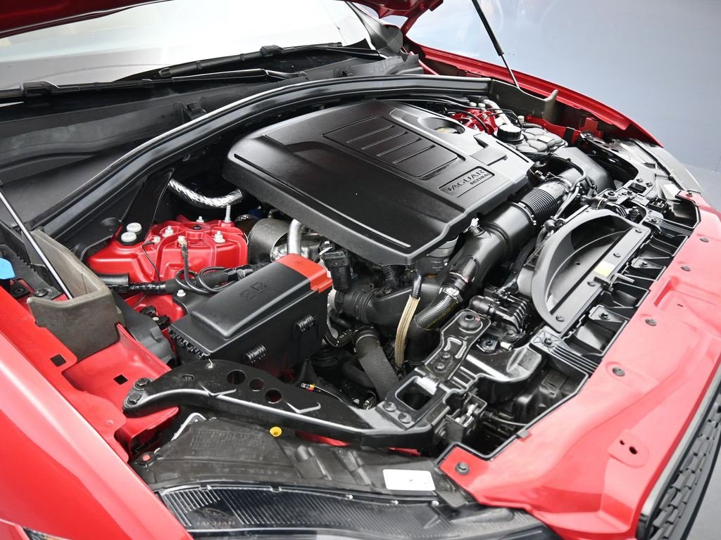 Used 2023 Jaguar F-PACE S image 53