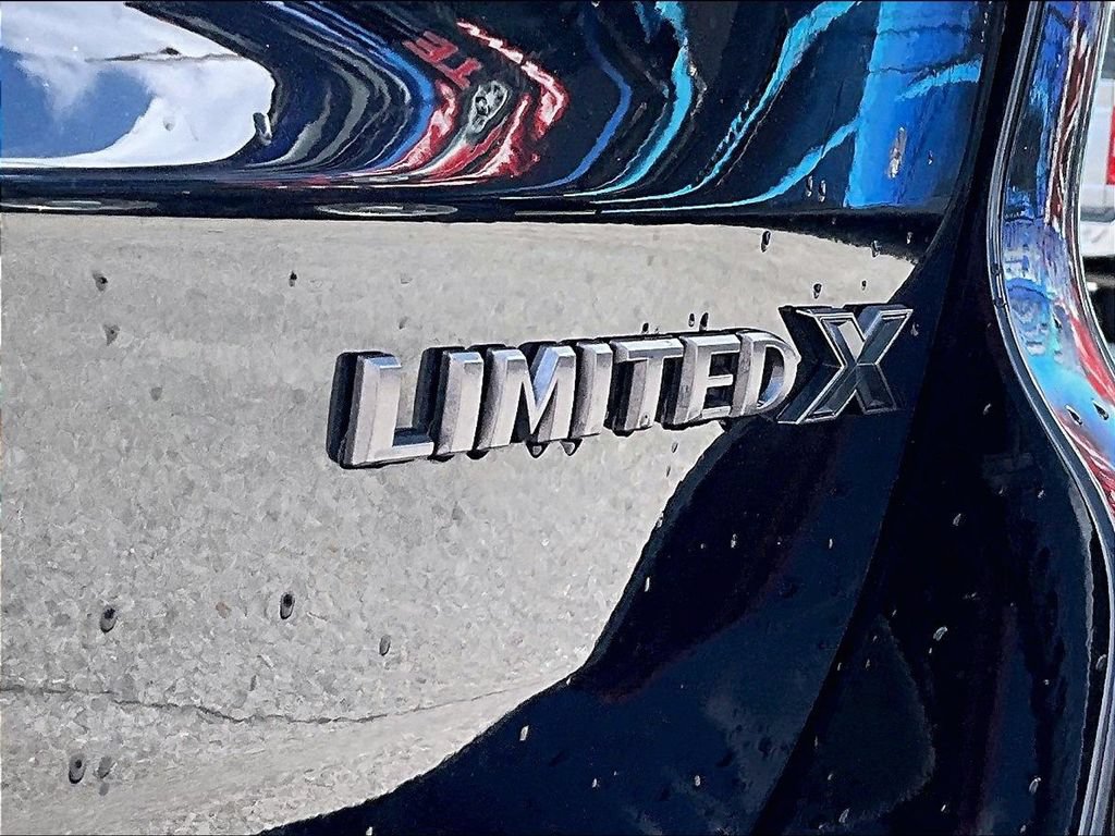 Used 2020 Jeep Grand Cherokee Limited X AWD/4WD image 9