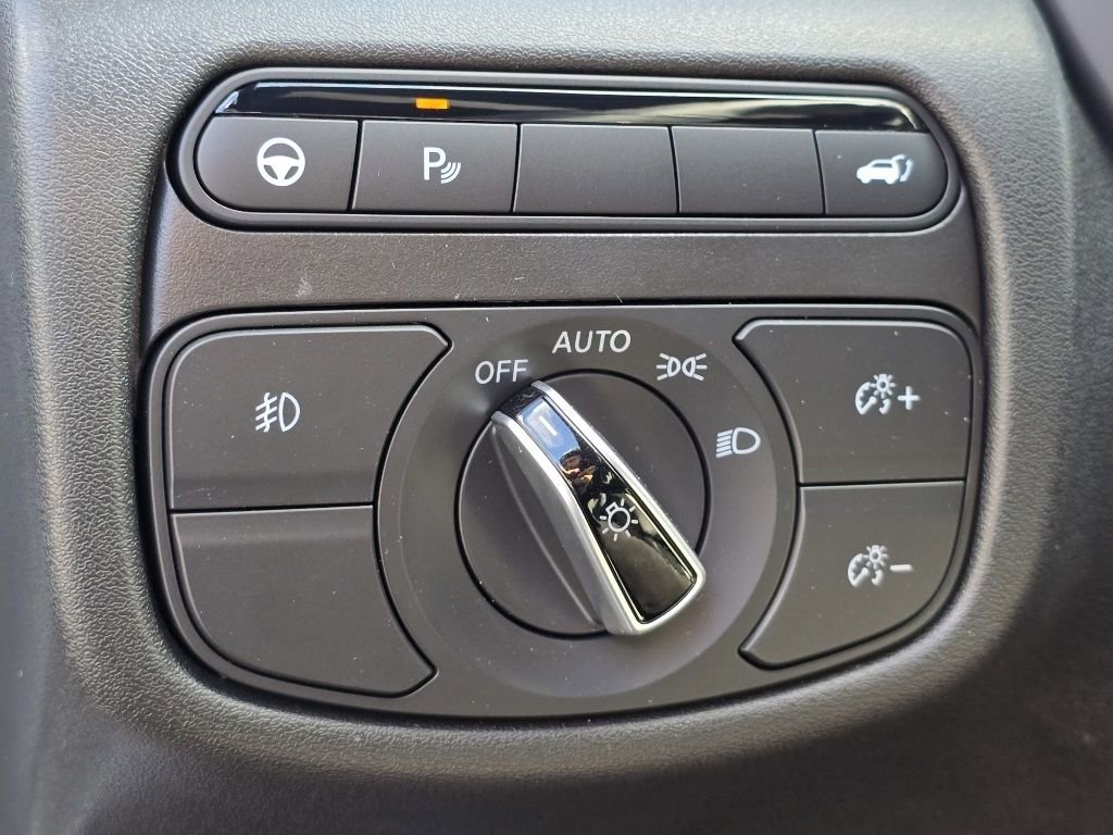 Certified 2025 INFINITI QX55 Luxe w/ Cargo Package image 10