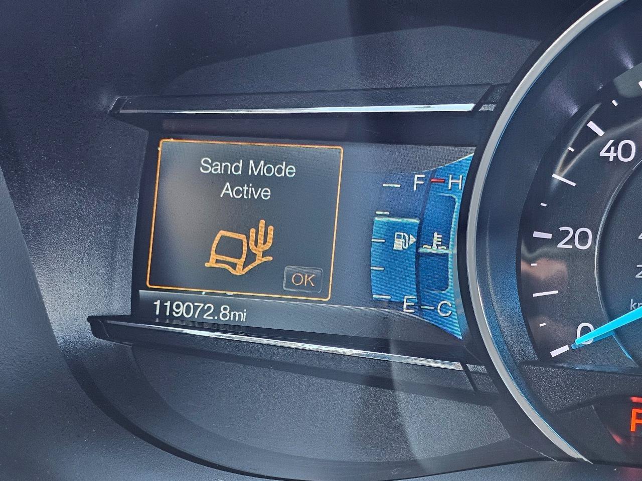 Used 2018 Ford Explorer XLT w/ Equipment Group 202A AWD/4WD image 65