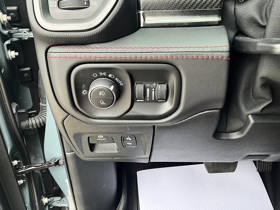 Used 2021 RAM 1500 TRX w/ TRX Lanuch Edition AWD/4WD image 16