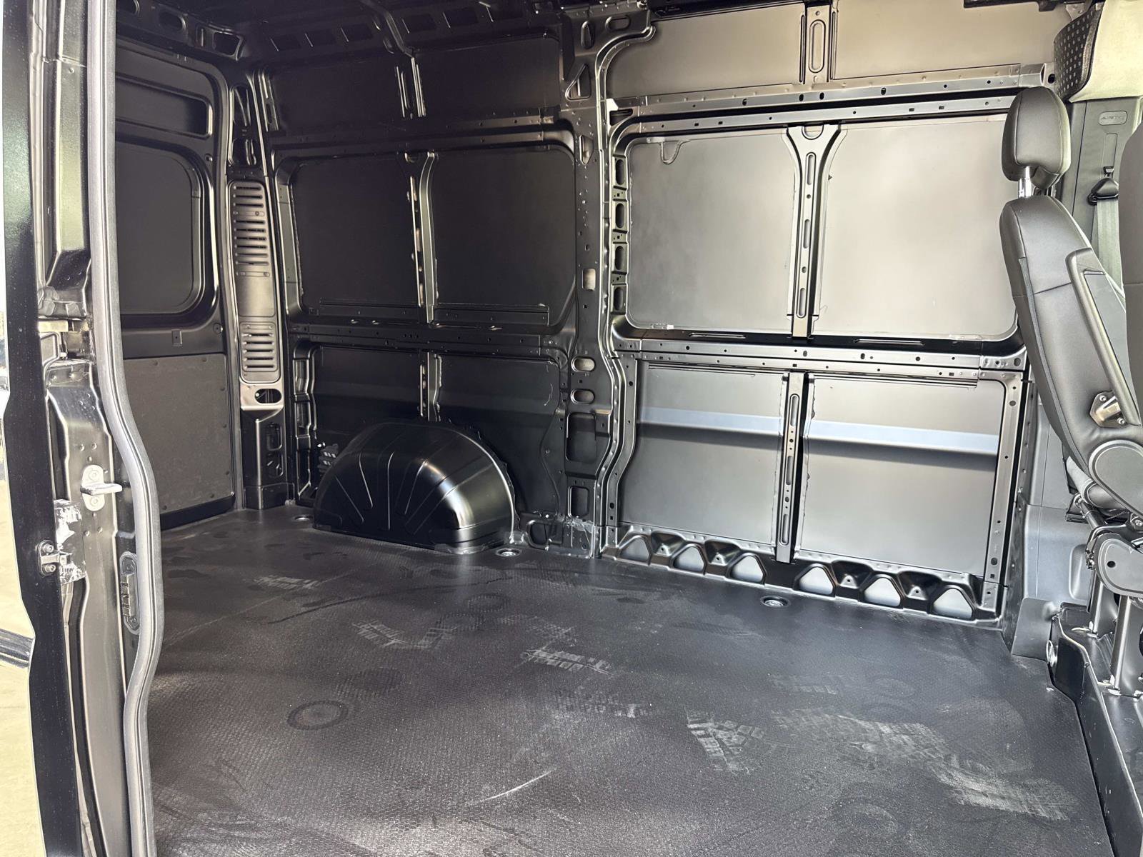 New 2026 RAM ProMaster 1500 w/ Quick Order Package 22G SLT FWD image 29
