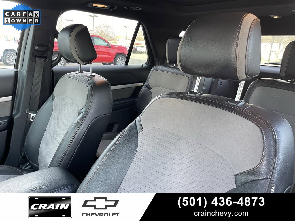 Used 2017 Ford Explorer XLT w/ Equipment Group 202A image 24