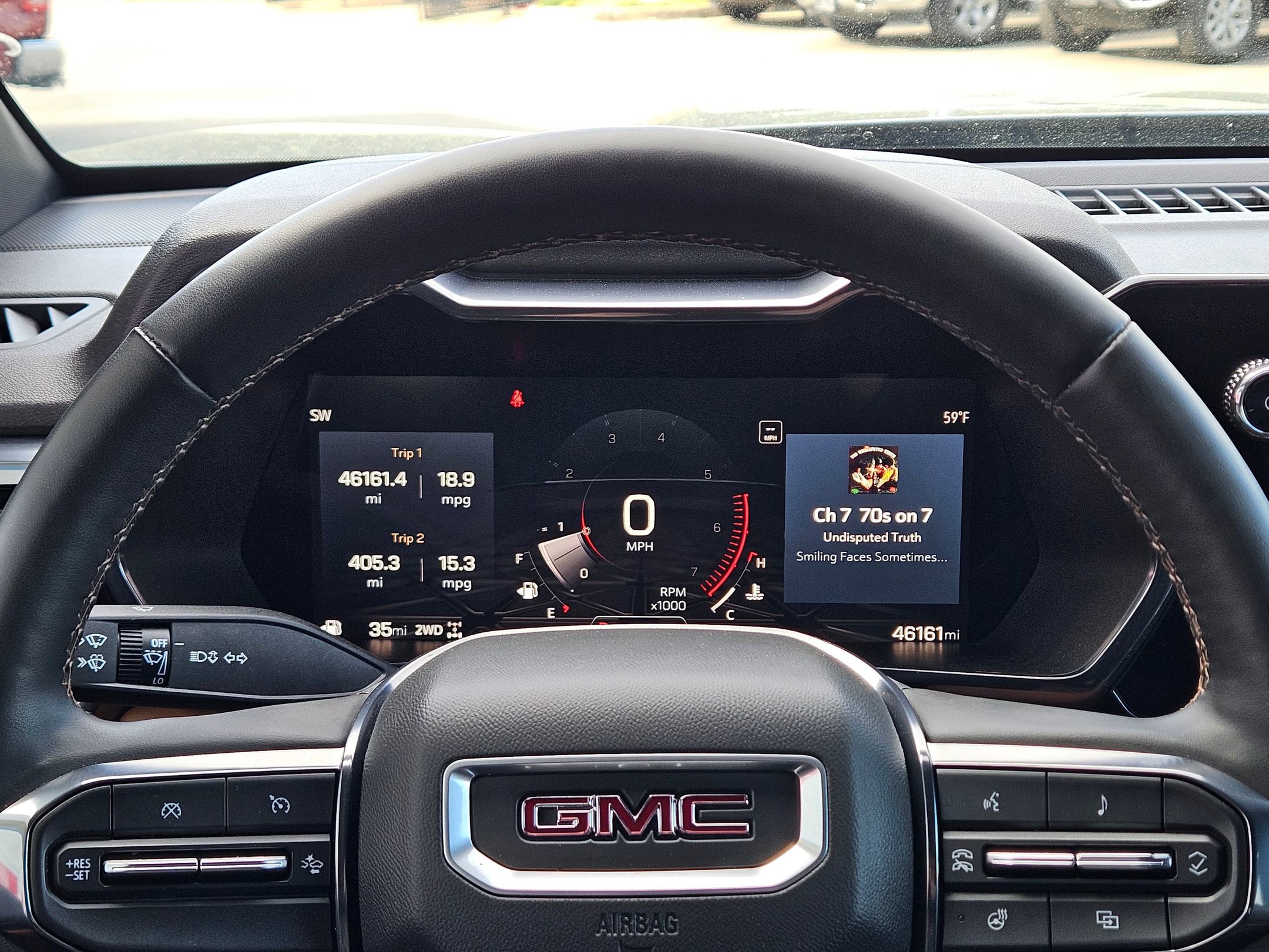 Used 2024 GMC Canyon AT4 w/ AT4 Premium Package image 16