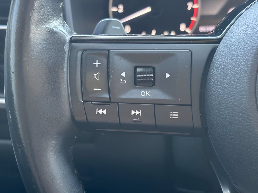 Used 2022 Nissan Rogue SV w/ SV Premium Package FWD image 24