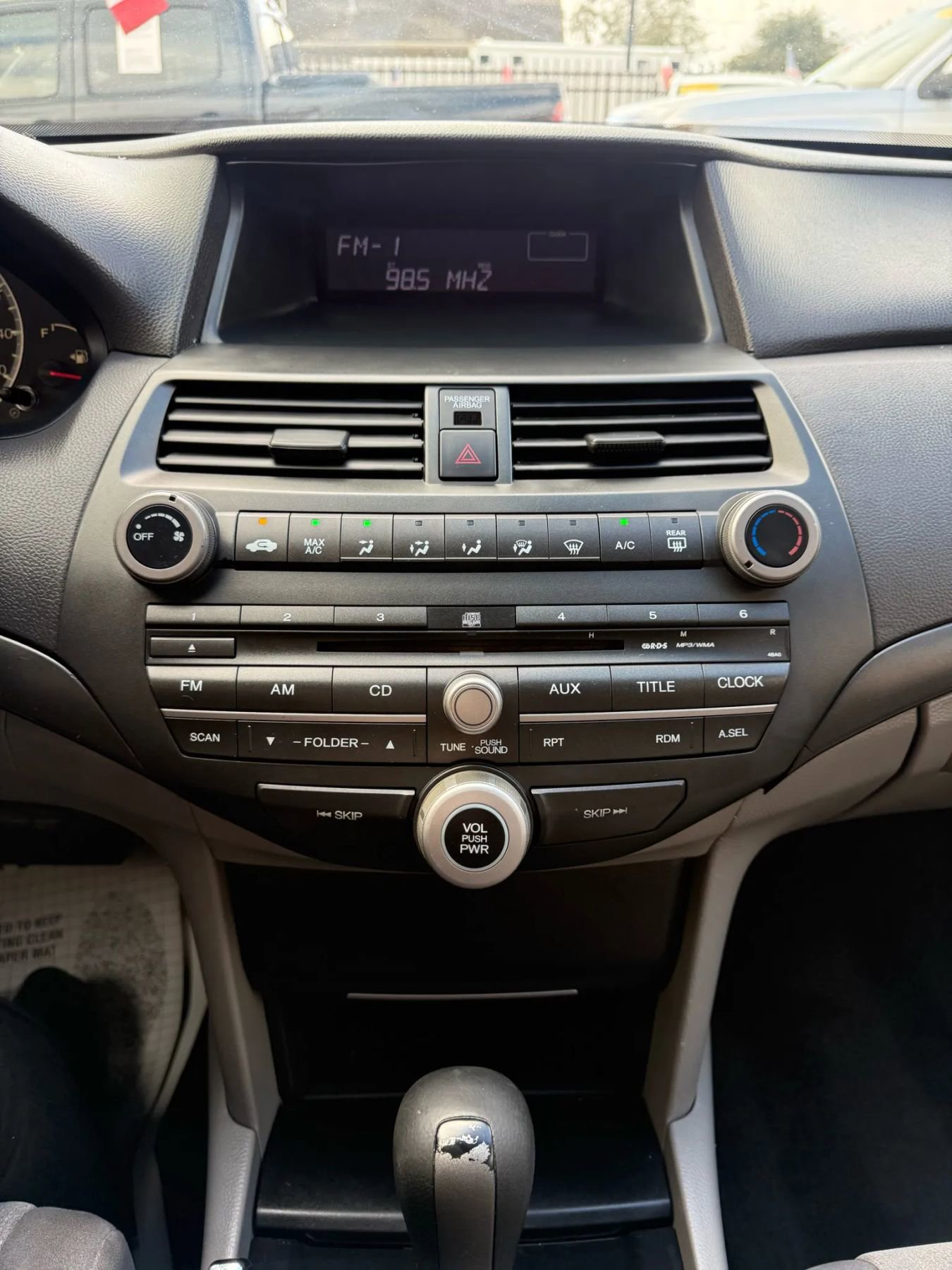 Used 2009 Honda Accord LX-P image 12