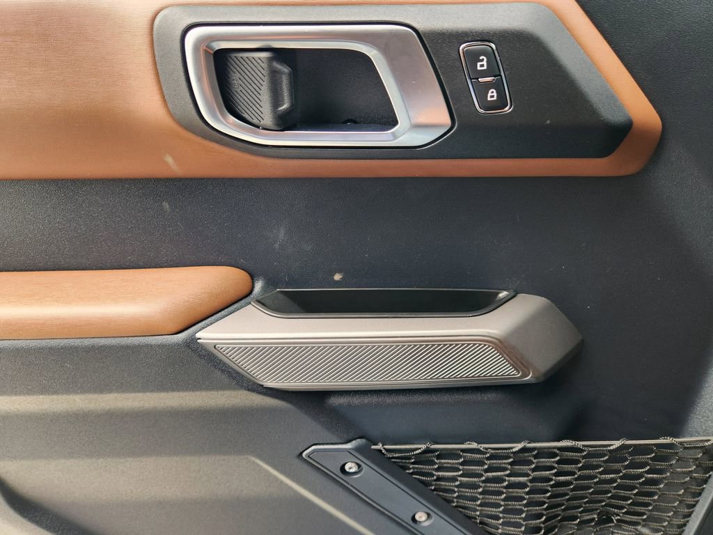 Used 2023 Ford Bronco Outer Banks image 24