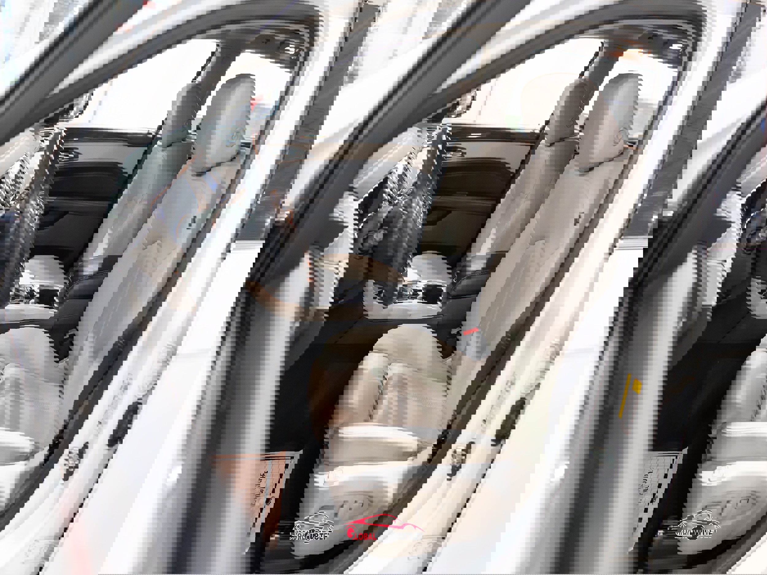 Used 2016 Cadillac SRX Premium image 16