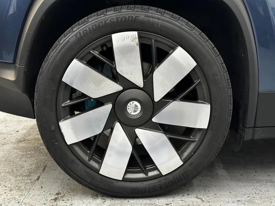 Used 2023 Fisker Ocean One AWD/4WD image 37