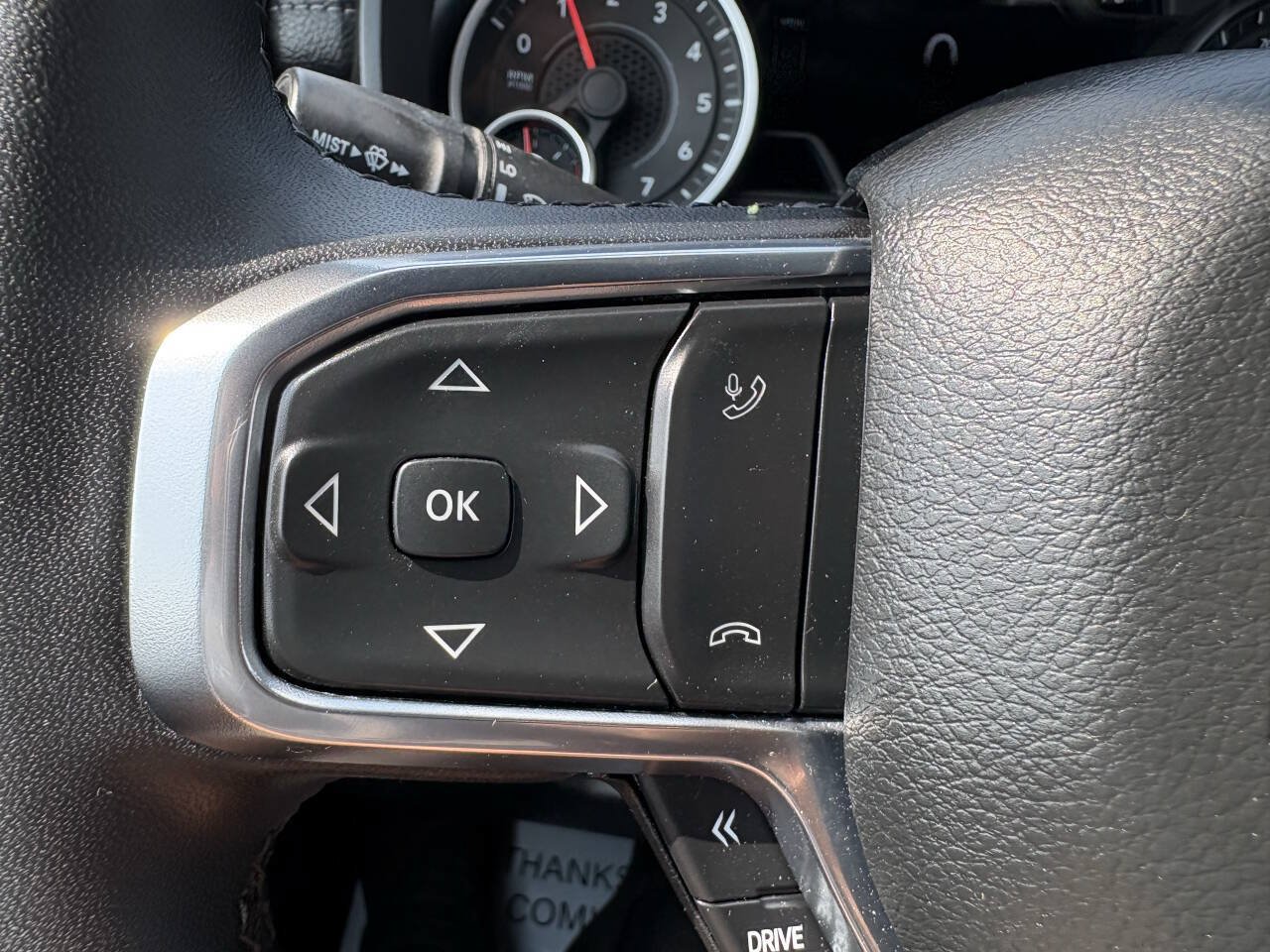 Used 2026 RAM 1500 Laramie AWD/4WD image 17