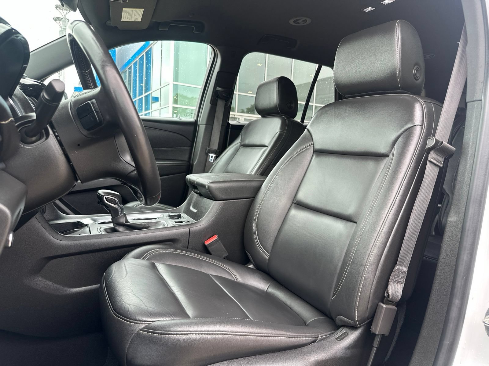 Used 2022 Chevrolet Traverse LT FWD image 9