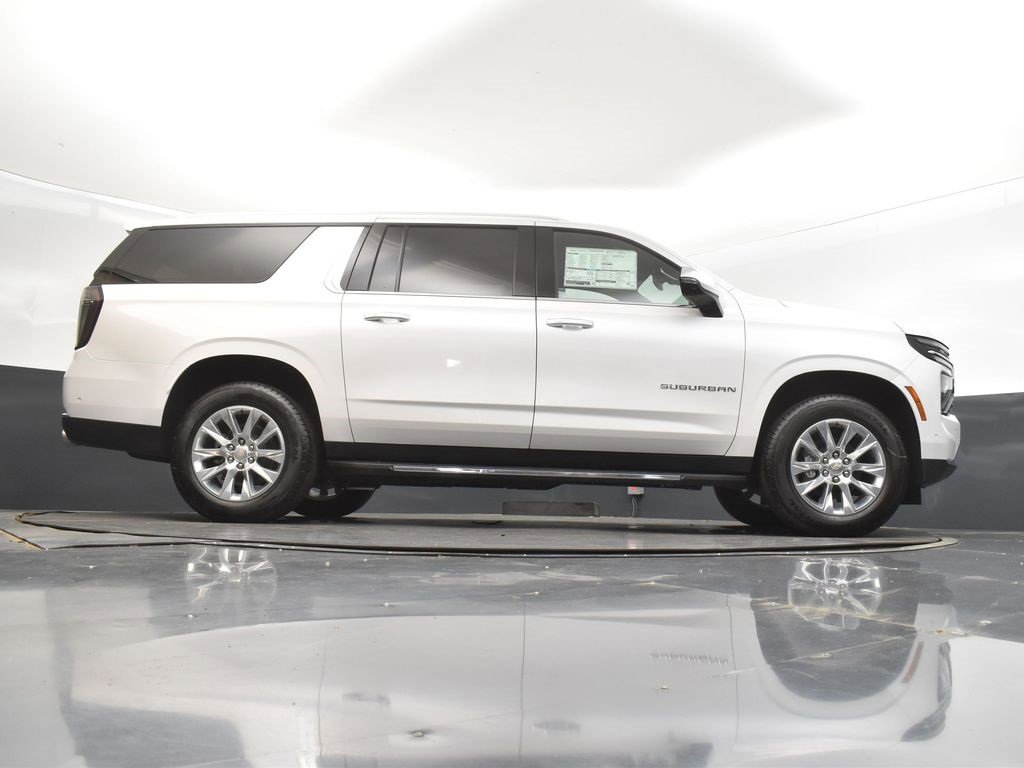 New 2025 Chevrolet Suburban Premier image 44