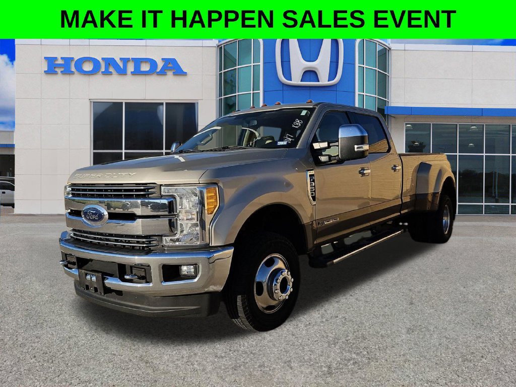 Used 2017 Ford F350 Lariat w/ Chrome Package AWD/4WD image 6