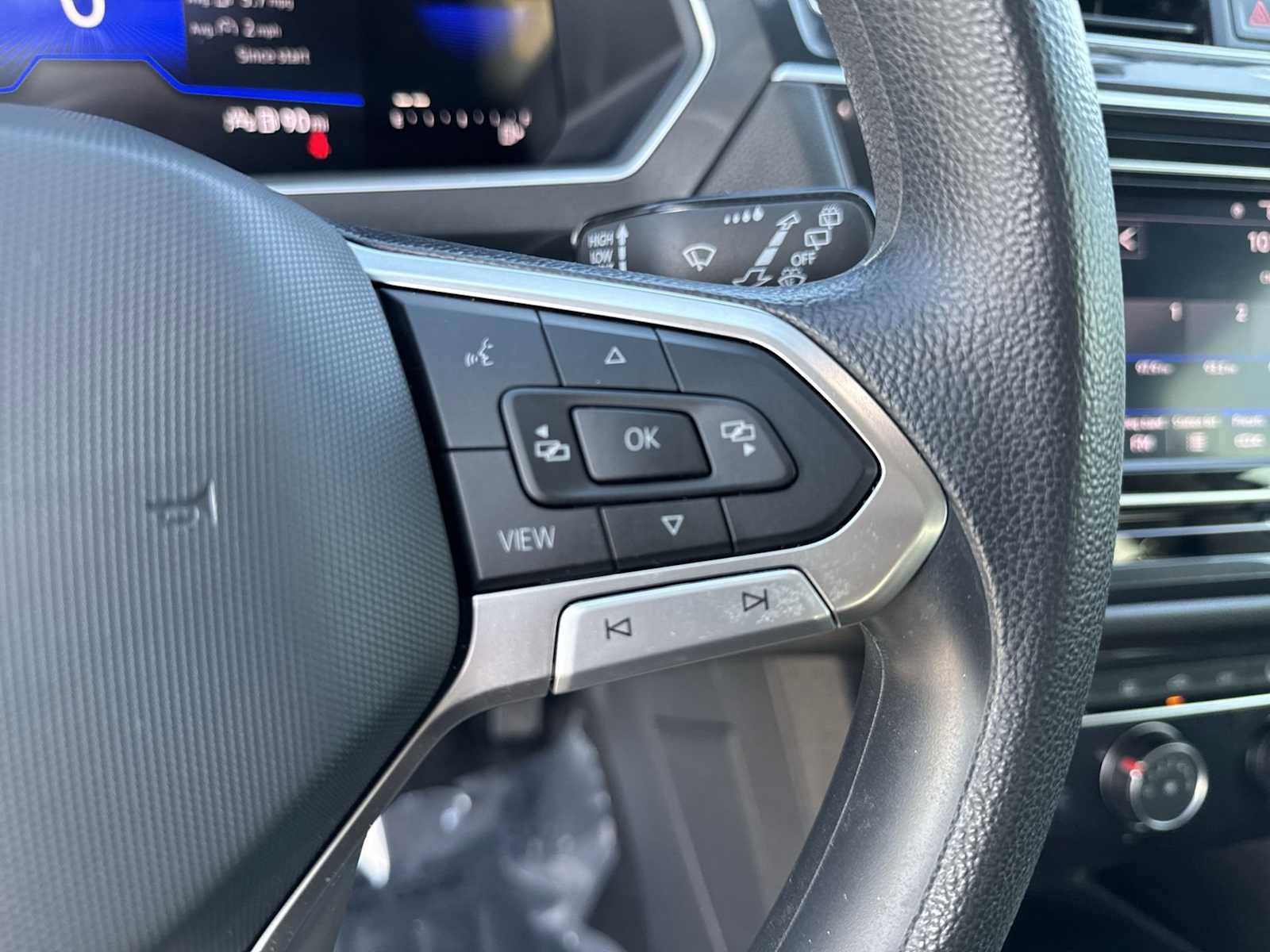 Certified 2023 Volkswagen Tiguan S FWD image 30