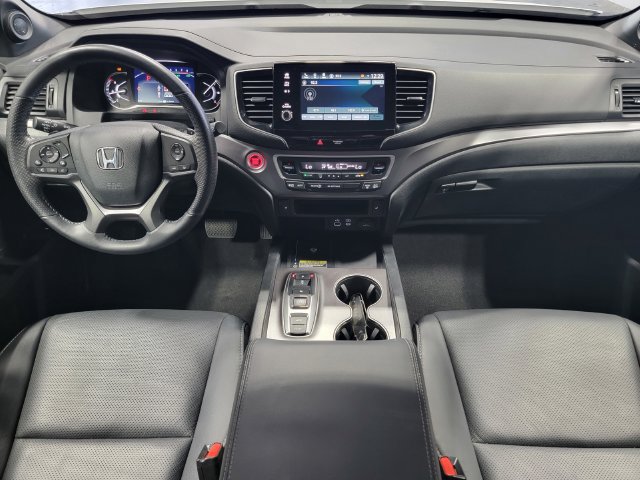 Used 2024 Honda Passport EX-L image 17