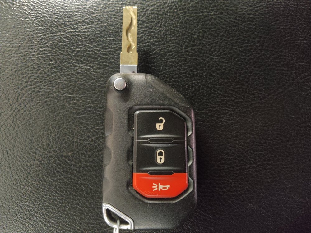 Used 2018 Jeep Wrangler Unlimited Sport S AWD/4WD image 32