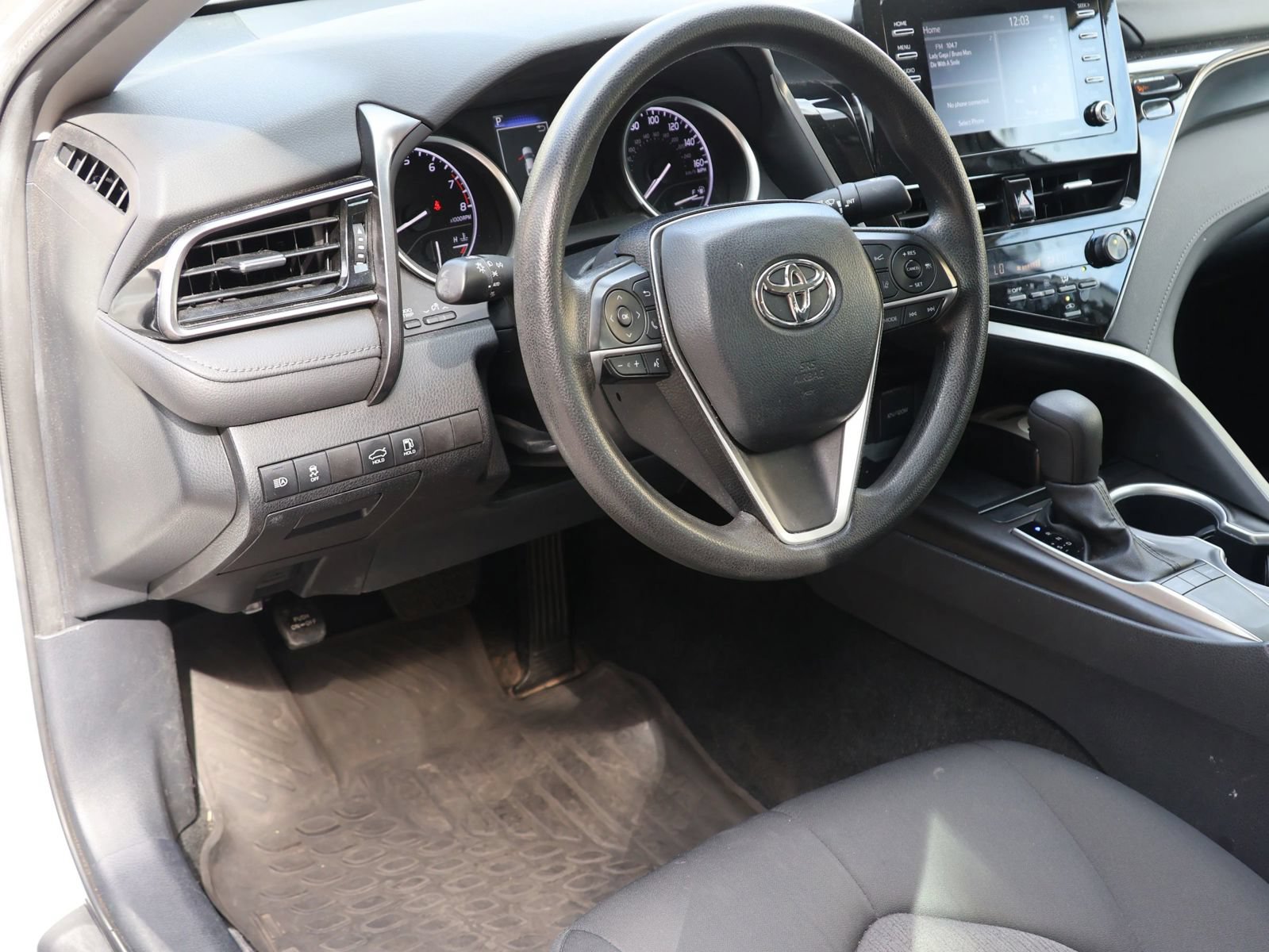 Used 2024 Toyota Camry LE w/ Convenience Package FWD image 9