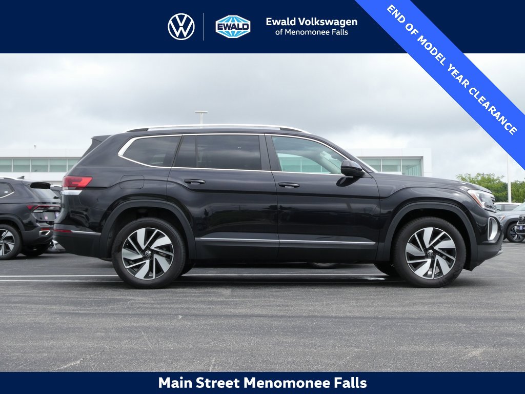 Certified 2025 Volkswagen Atlas SEL image 2