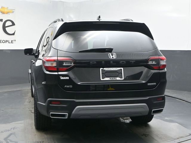 Used 2023 Honda Pilot Touring image 41