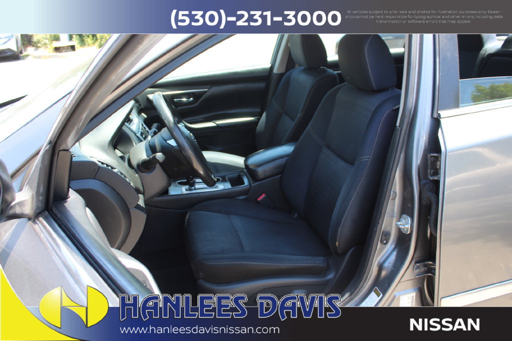 Used 2016 Nissan Altima 2.5 SV w/ Convenience Package FWD image 12