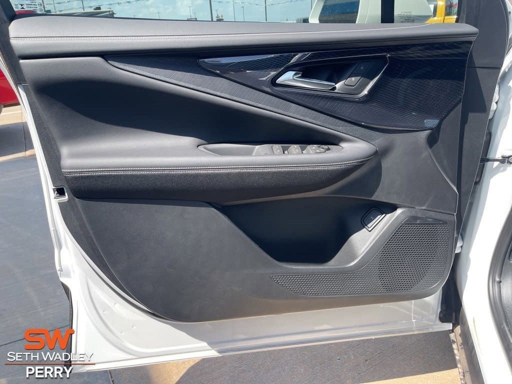 New 2025 Chevrolet Blazer EV LT w/ Super Cruise Package image 20