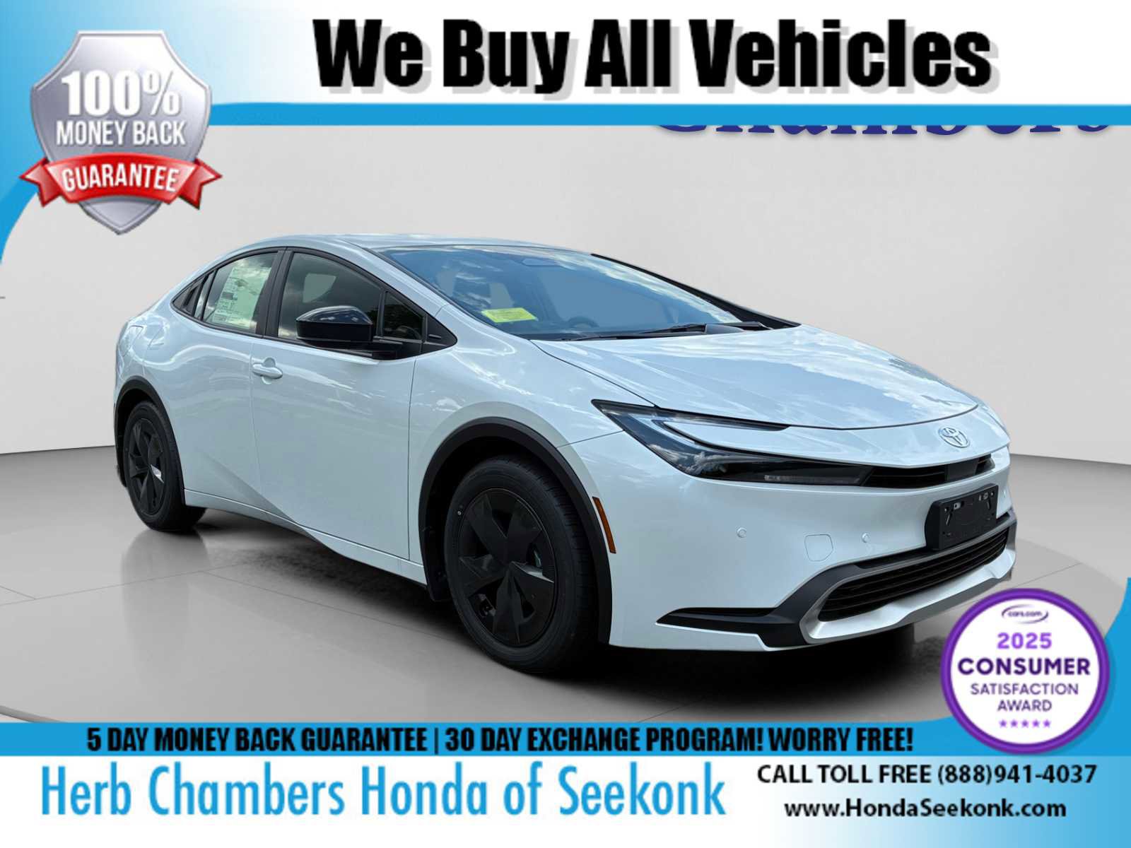 Used 2025 Toyota Prius Plug-In Hybrid image 1