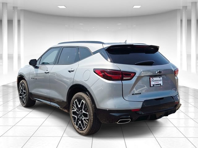 Certified 2023 Chevrolet Blazer RS FWD image 3