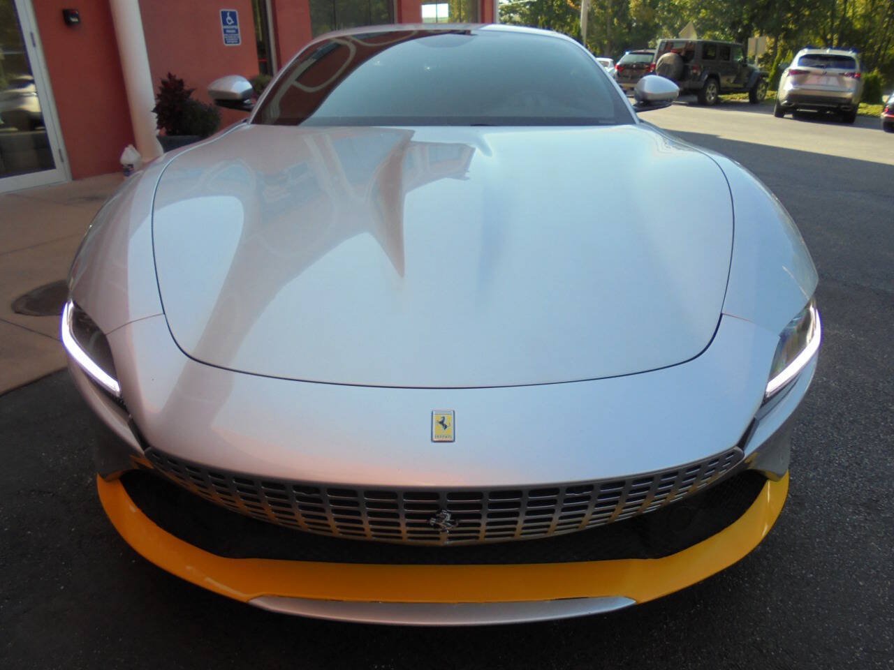 Used 2021 Ferrari Roma RWD image 4