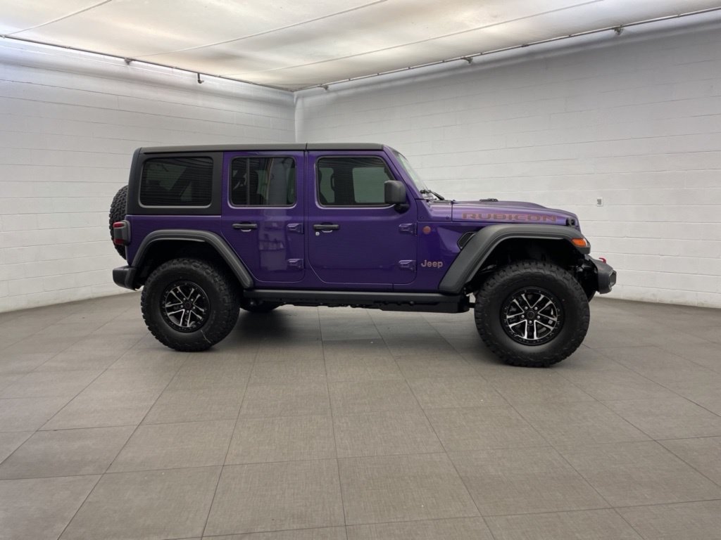 New 2026 Jeep Wrangler Unlimited Rubicon w/ Xtreme 35 Tire Package AWD/4WD image 2