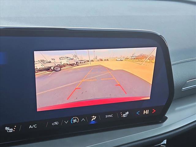 New 2026 Chevrolet Traverse LT image 13